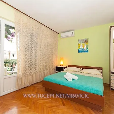 Ivo Mravicic House 1 Apartment Tucepi