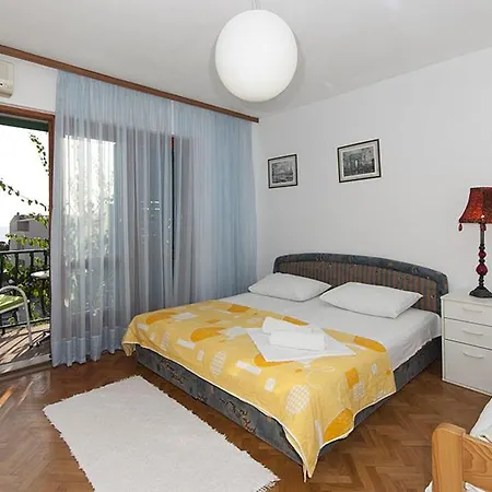 Ivo Mravicic House 1 Apartment